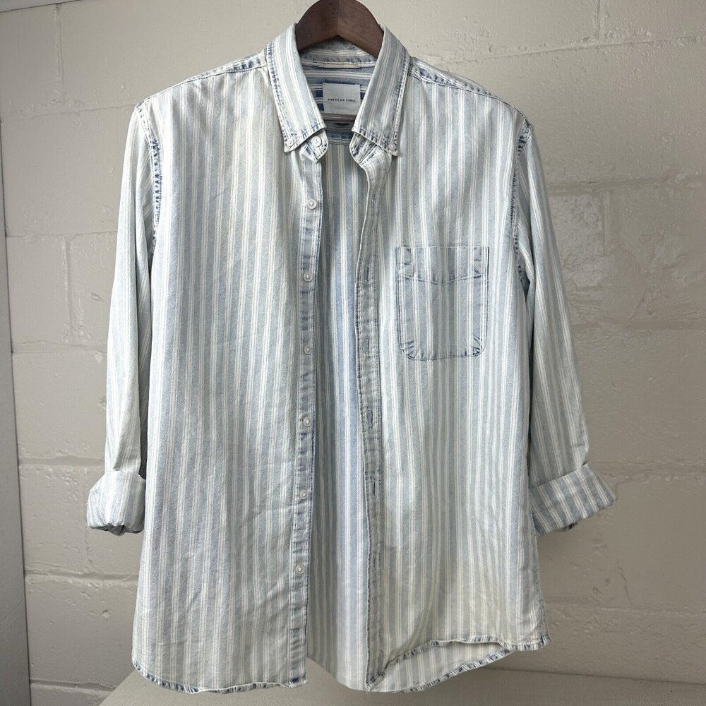 American Eagle Button Up Shirt Lightweight Denim Blue & White Stripes Large